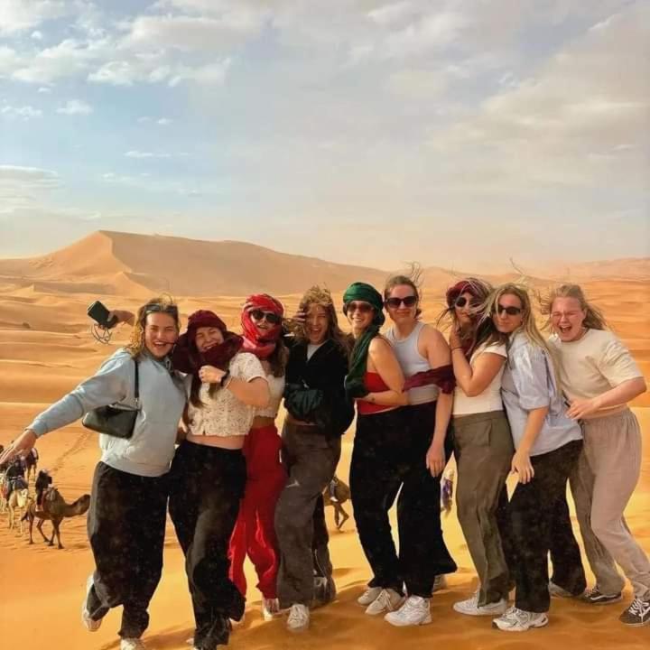 Bivouac Camel Trips Hotell Merzouga Eksteriør bilde