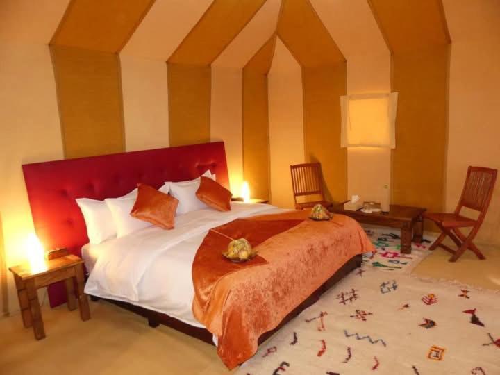 Bivouac Camel Trips Hotell Merzouga Eksteriør bilde